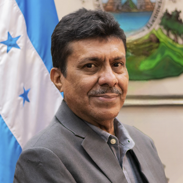 Denis Adalid Oseguera Martínez